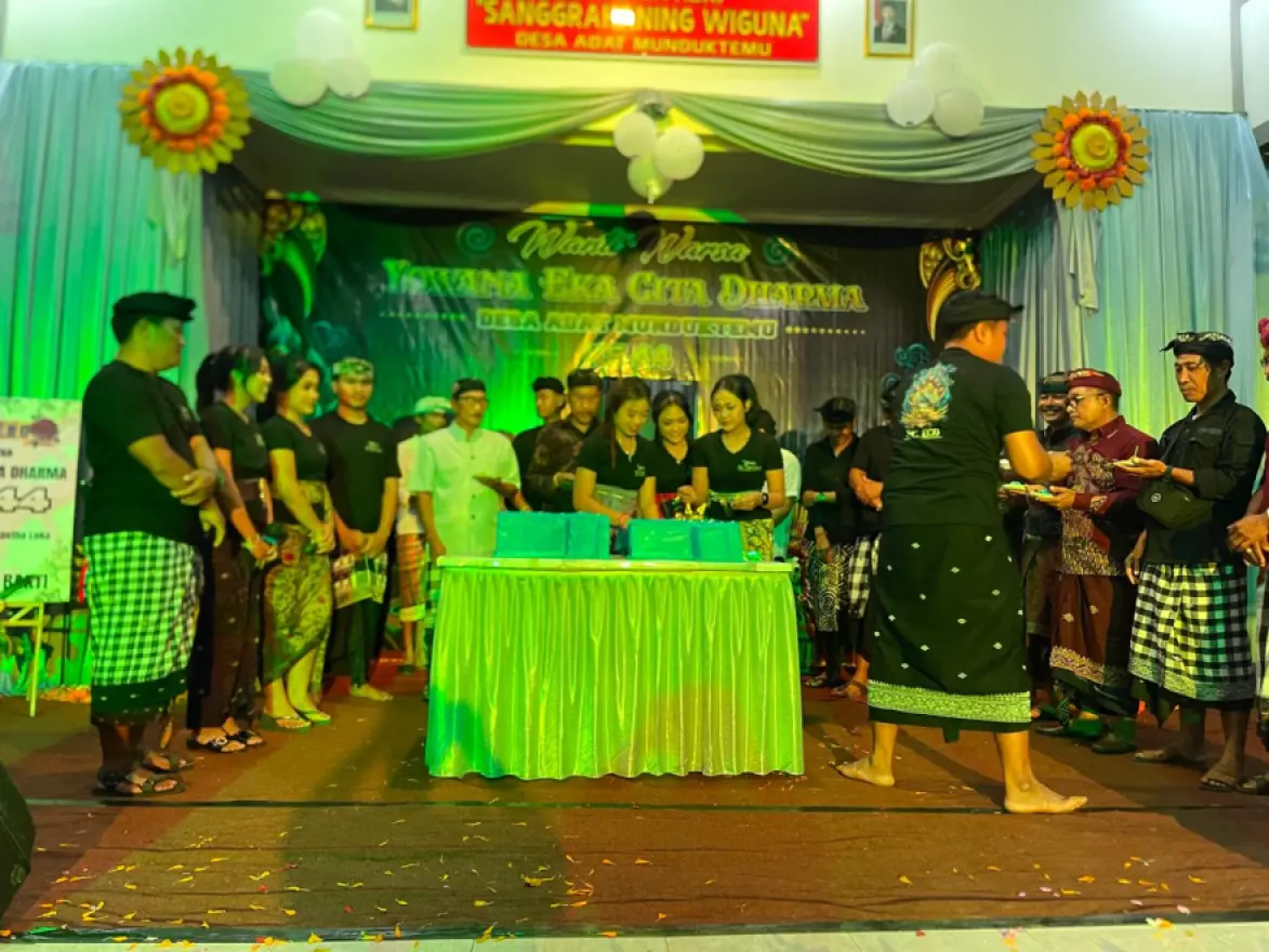 HUT STT Yowana Eka Cita Dharma Berlangsung Meriah, Pererat Semangat Kebersamaan Pemuda Desa Munduktemu